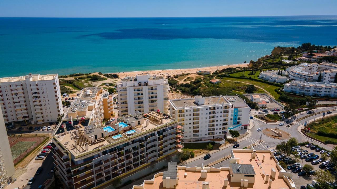 Magnificent 2Bdr Apartment W/ Ac & Pool - 2Min From Beach - By Lovelystay Armação de Pêra Extérieur photo