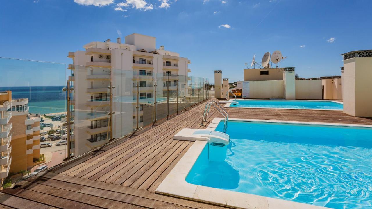 Magnificent 2Bdr Apartment W/ Ac & Pool - 2Min From Beach - By Lovelystay Armação de Pêra Extérieur photo